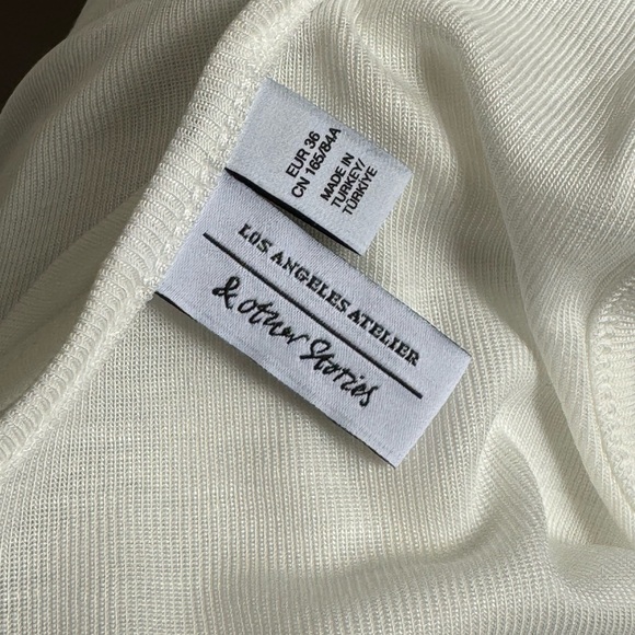 & Other Stories v neck tank top in cream in size S - Picture 6 of 8